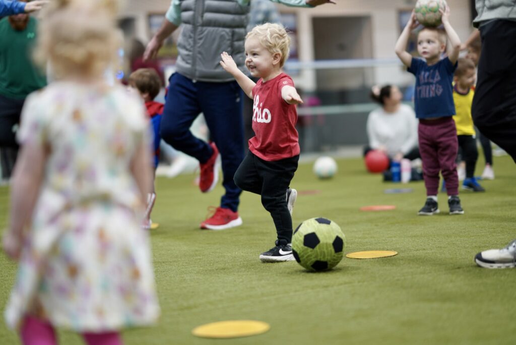 Little Kickers, children practicing balance drills